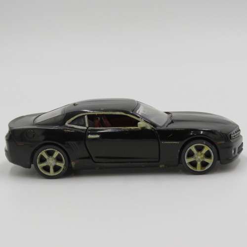 RMZ City 2010 Chevrolet Camaro RS toy car - Repainted