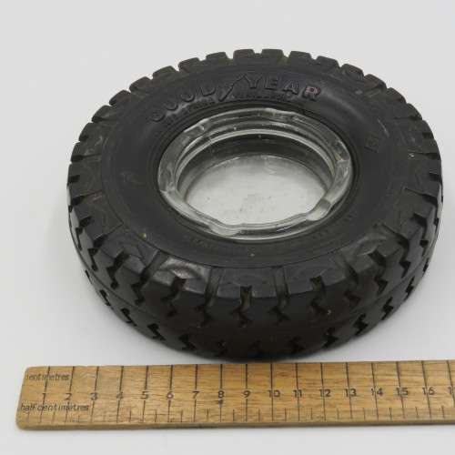 Vintage Good Year Hi-Miler Cross-Rib tyre ashtray