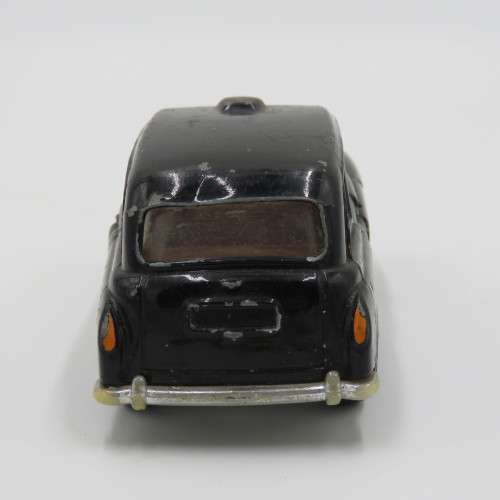 Corgi Austin London Taxi model car - Paint damage