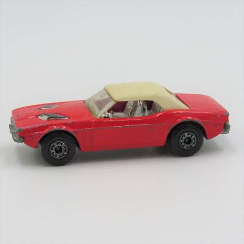 Matchbox Superfast #1 Dodge Challenger toy car
