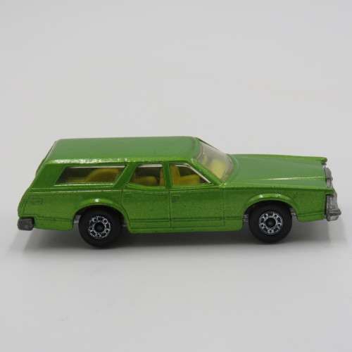 Matchbox Superfast #74 Mercury Cougar Villager toy car