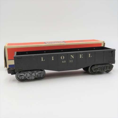 Vintage Lionel #6032 Gondola car in box - O-gauge