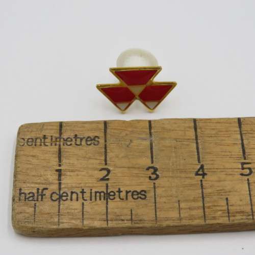 Massey Ferguson pin badge