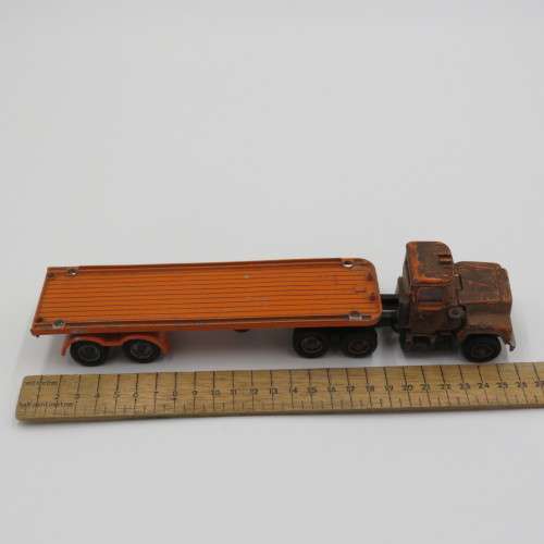 Vintage Corgi Major Mack truck and trailer - Well used