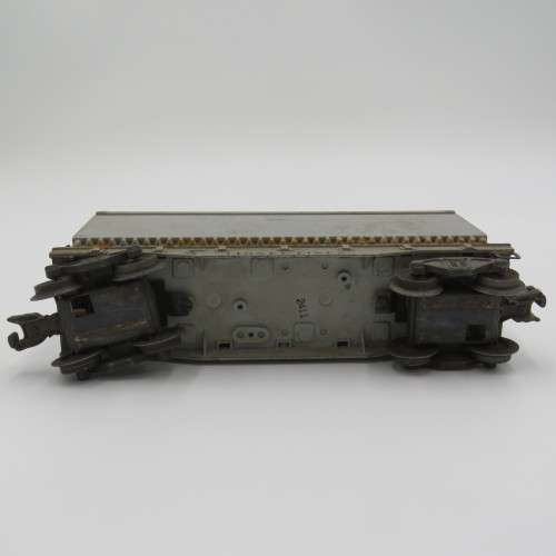 Vintage Lionel #2411 flat car with custom made container - O-Gauge