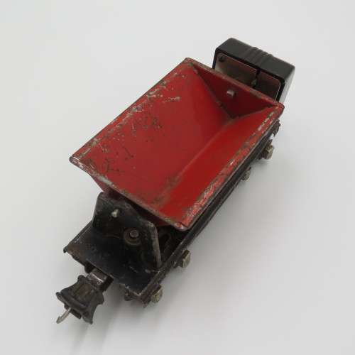 Vintage Lionel #3659 Operating Coal dump car - O-gauge