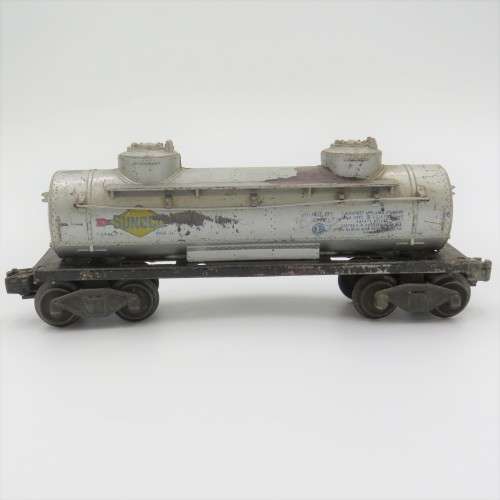 Vintage Lionel #6465 Sunoco tanker 2 dome car - O-gauge