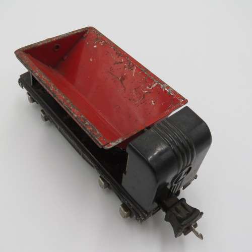 Vintage Lionel #3659 Operating coal dump car - O-gauge
