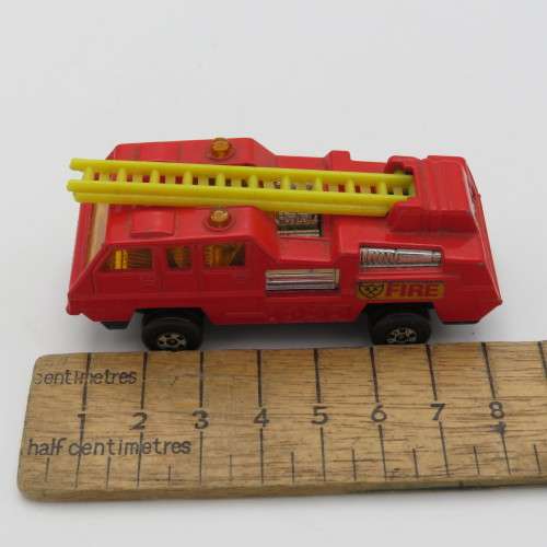 Matchbox Superfast #22 Blaze Buster fire truck toy car