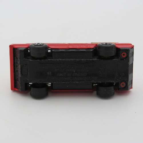 Matchbox Superfast #22 Blaze Buster fire truck toy car