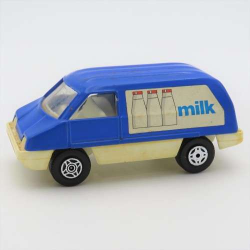 Vintage Corgi cubs milk van
