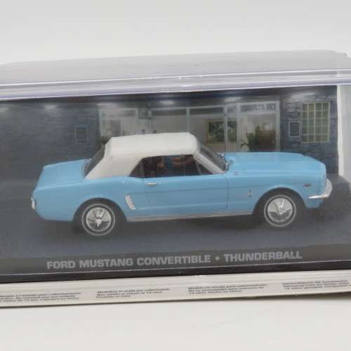 James Bond 007 Ford Mustang Convertible model car - Thunderball