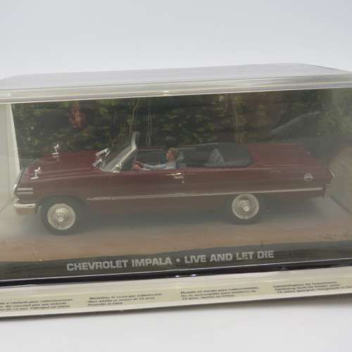 James Bond 007 Chevrolet Impala model car - Live and let die