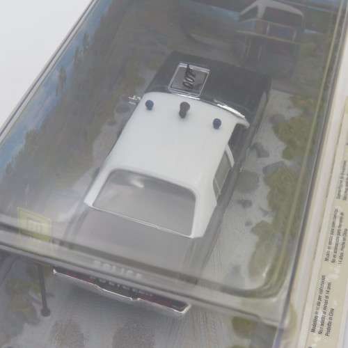 James Bond 007 Chevrolet Nova police car model - Live and Let die