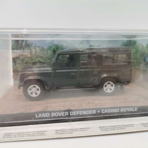 James Bond 007 Land Rover Defender model car - Casino Royale