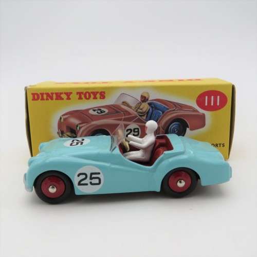 Dinky Toys #111 Triumph TR2 Sports model car - Mint boxed - DeAgostini Ltd