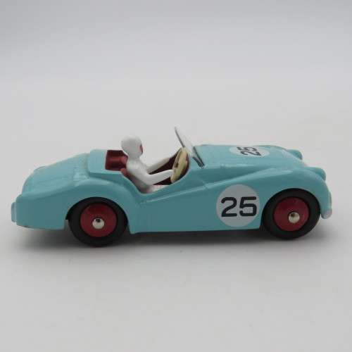 Dinky Toys #111 Triumph TR2 Sports model car - Mint boxed - DeAgostini Ltd