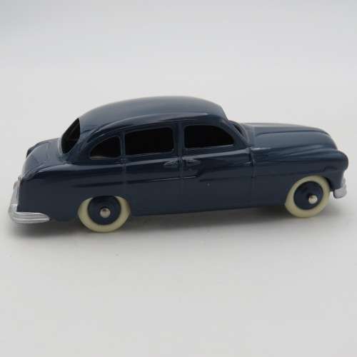 Dinky Toys #24X Ford Vedette 54 model car - Mint boxed - DeAgostini Ltd