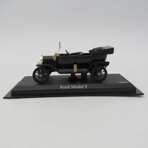 DelPrado 1912 Ford Model T die-cast model car - Scale 1/43 - Windscreen broken
