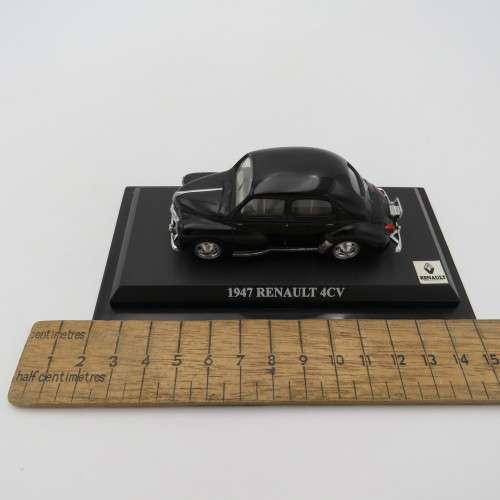 DelPrado 1947 Renault 4 CV die-cast model car - Scale 1/43 - Mirror missing