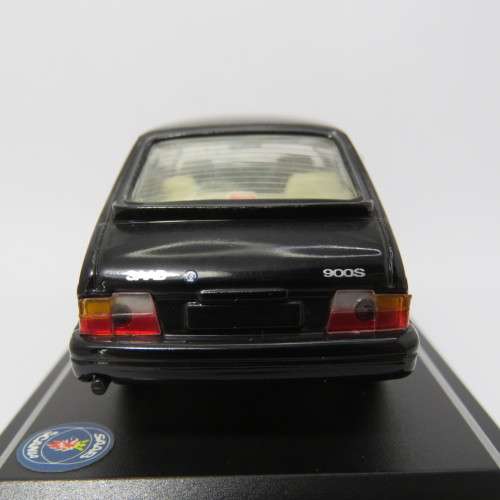 DelPrado 1989 SAAB 900 S die-cast model car - Scale 1/43