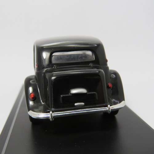 DelPrado 1954 Citroen 11 CV die-cast model car - Scale 1/43 - No mirror