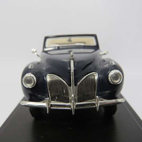 DelPrado 1941 Lincoln Continental die-cast model car - Scale 1/43