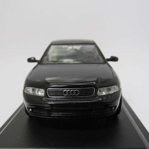 DelPrado 1996 Audi A4 die-cast model car - Scale 1/43