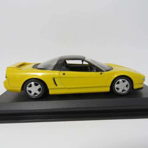 DelPrado Honda NSX die-cast model car - Scale 1/43 - Mirror missing