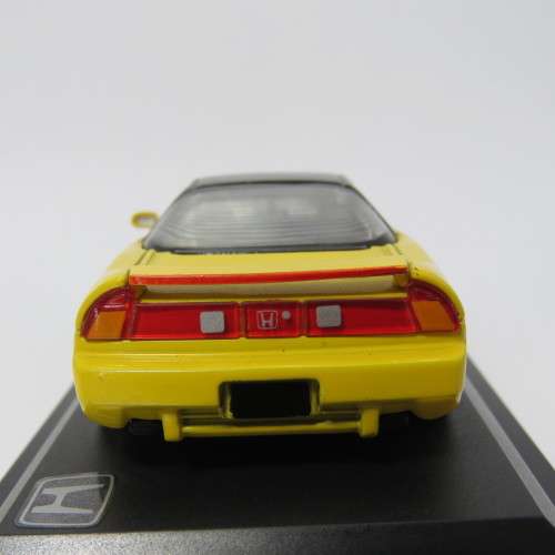 DelPrado Honda NSX die-cast model car - Scale 1/43 - Mirror missing