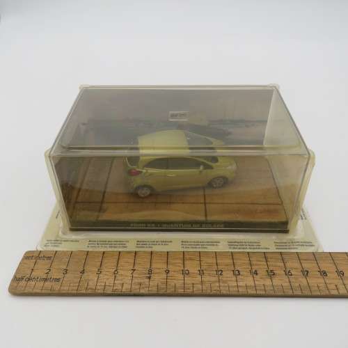 James Bond 007 Ford KA model car - Quantum of Solace