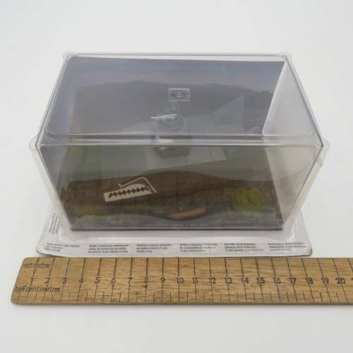 James Bond 007 Dragon Tank model car - Dr No