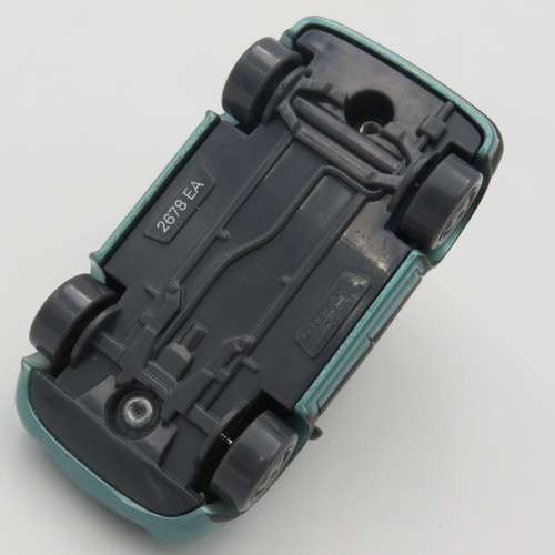 Disney Pixar CARS `van` die-cast character car