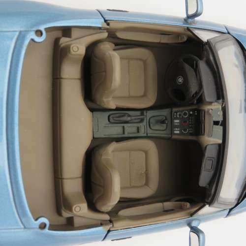 UT Models BMW Z3 model car - Scale 1/18 in a box