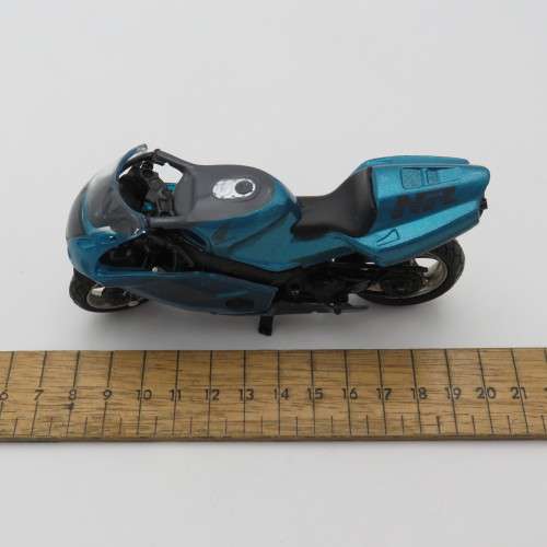 MotorMax Honda NR750 model motorcycle - Scale 1/18
