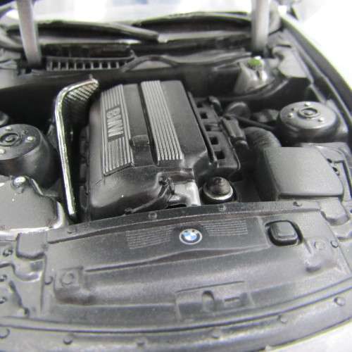 Maisto Special Edition BMW Z4 model car - scale 1/18 in box