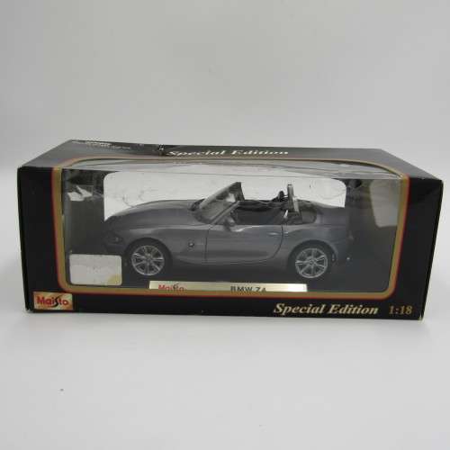 Maisto Special Edition BMW Z4 model car - scale 1/18 in box