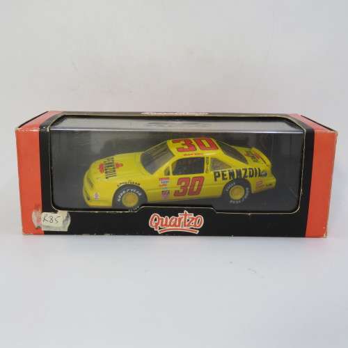 Quartzo 2007 Pontiac Grand Prix Pennzoil die-cast racing model car - Scale 1/43