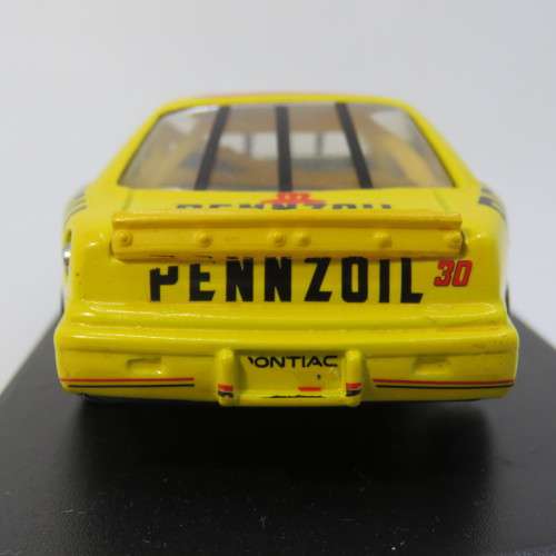 Quartzo 2007 Pontiac Grand Prix Pennzoil die-cast racing model car - Scale 1/43