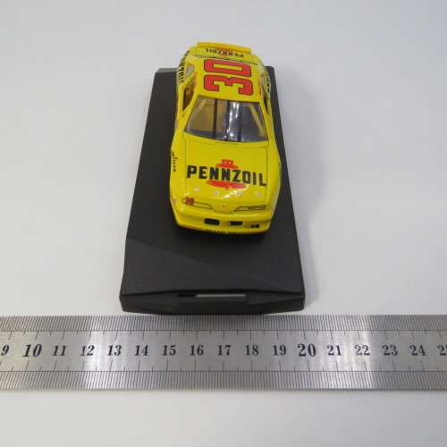 Quartzo 2007 Pontiac Grand Prix Pennzoil die-cast racing model car - Scale 1/43