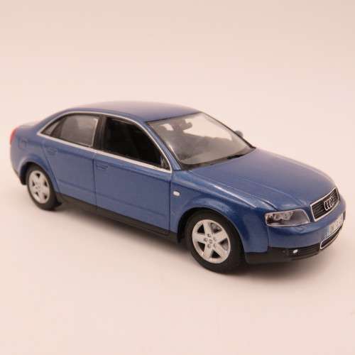 Minichamps 2000 Audi A4 model car - Mirror missing - scale 1/43