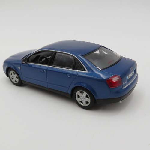 Minichamps 2000 Audi A4 model car - Mirror missing - scale 1/43