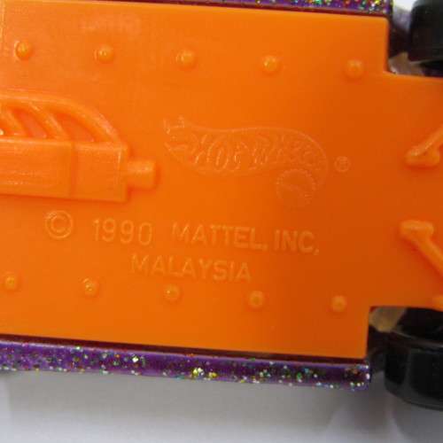 Hot Wheels Zender Fact 4 purple glitter car with Ultra Hot wheels