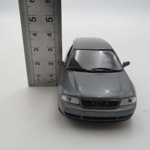 Minichamps Audi A4 Avant model car - Scale 1/43