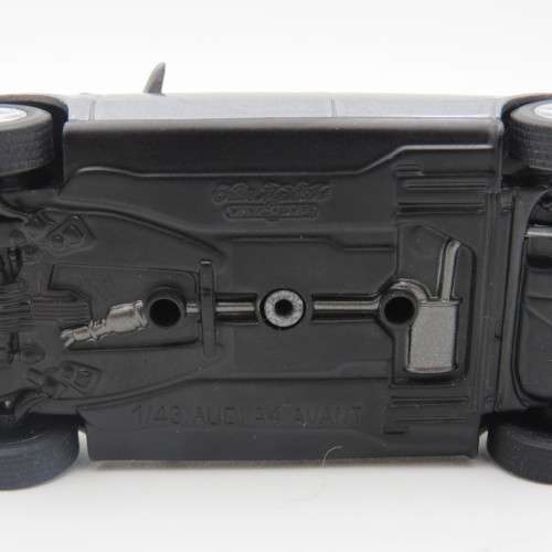 Minichamps Audi A4 Avant model car - Scale 1/43