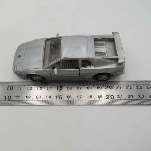 MC Toy Lotus Esprit model car - Scale 1/38