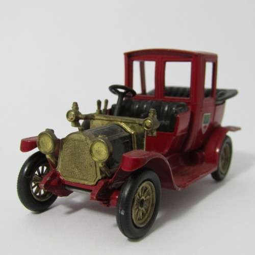 Models of Yesteryear #11 Packard 1912 Landaulet model car