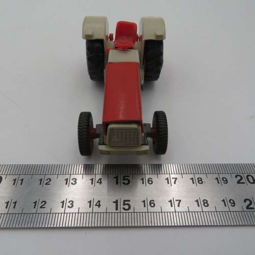 Siku V287  Hanomay die-cast tractor