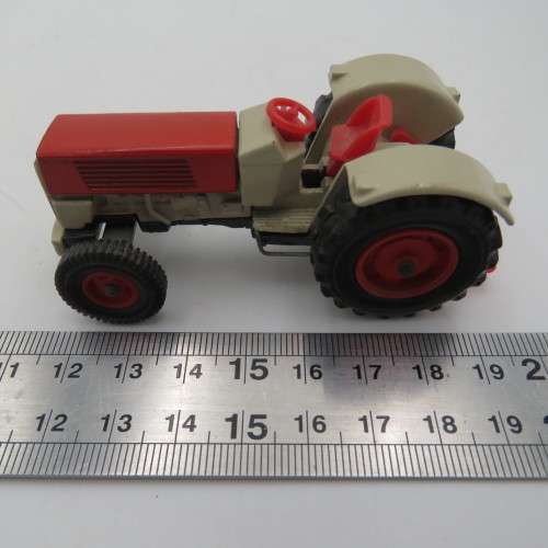 Siku V287  Hanomay die-cast tractor