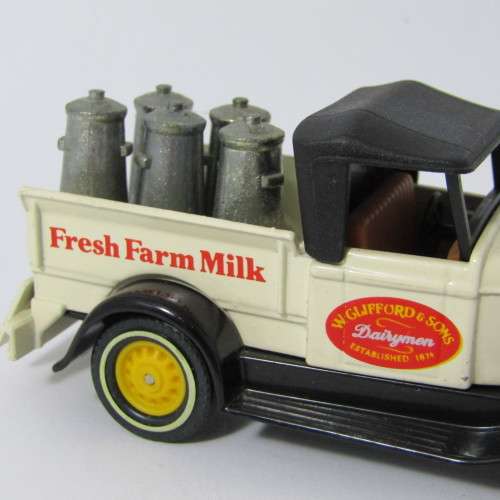 Matchbox Models of Yesteryear Ford Model A milk truck model car